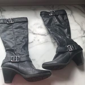 Size 10 Boots with Heel